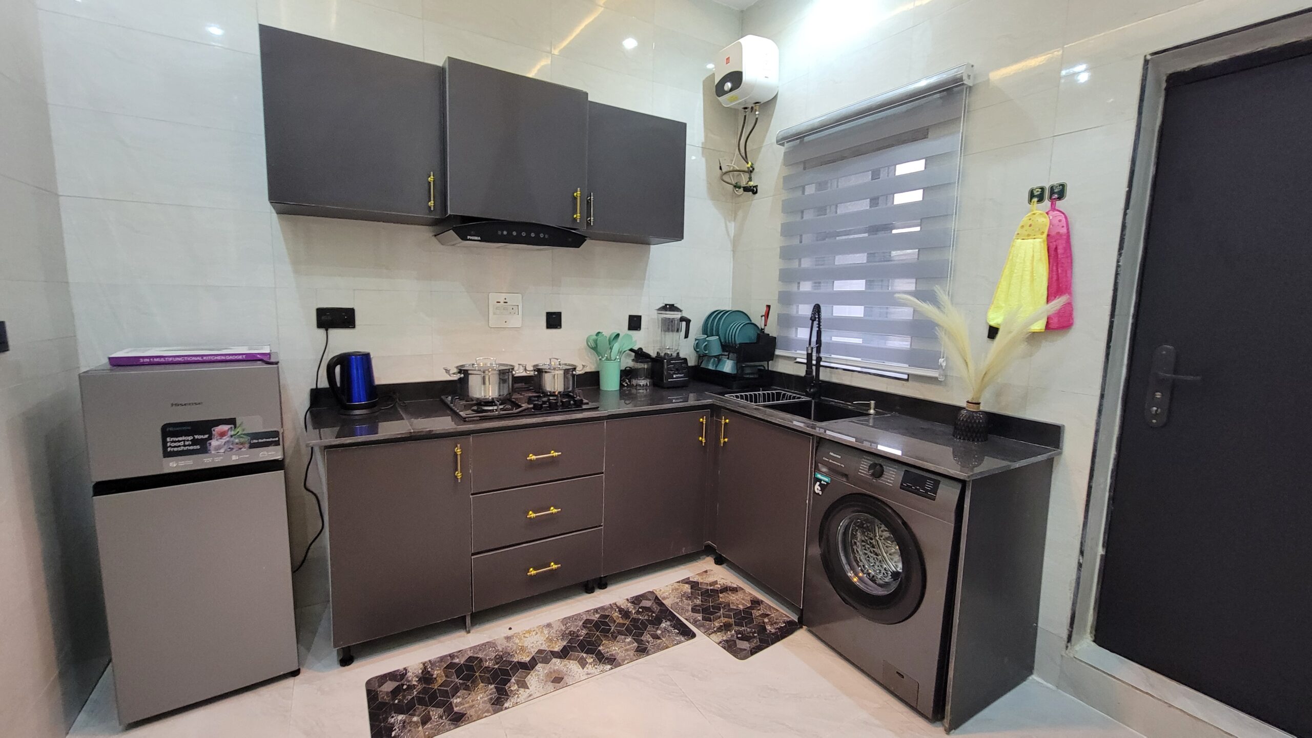 2 Bedroom Apartment (Economy) - Image 3